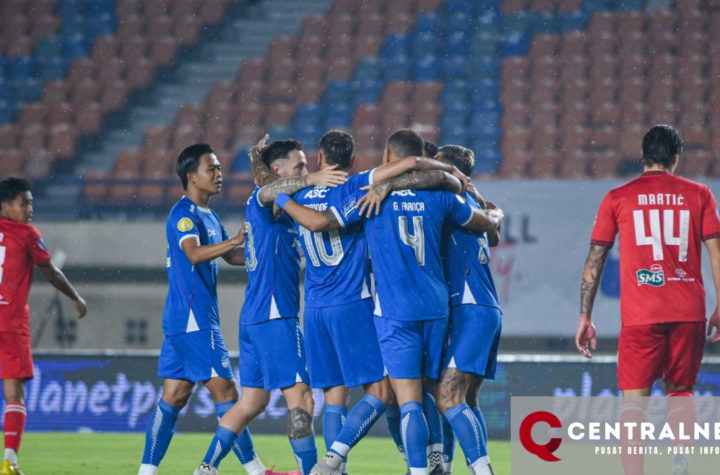 Pemain Persib Bukan Mesin, Hodak Siap Beri Toleransi kepada Pemain