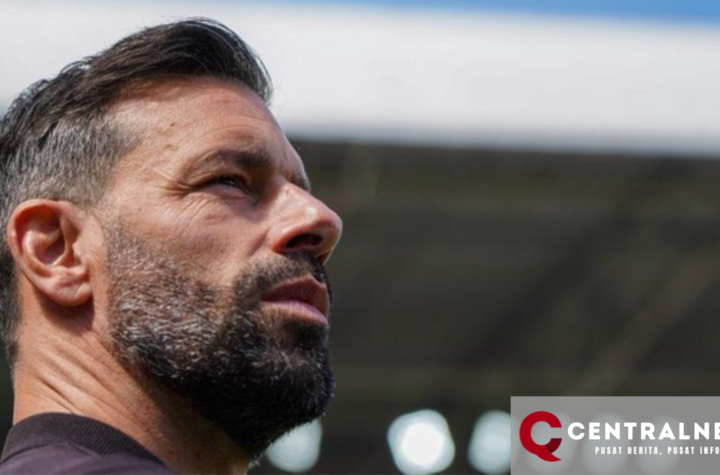 Van Nistelrooy: Untuk Menghadapi Chelsea, MU Harus Bersatu